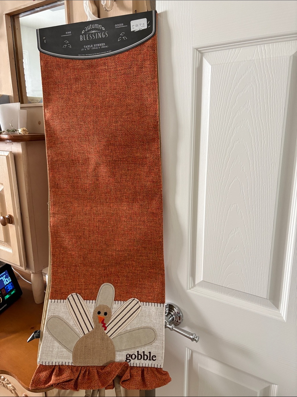 Autumn Blessings Gobble Turkey Table Runner - Rust and Cream - Picture 1 of 4